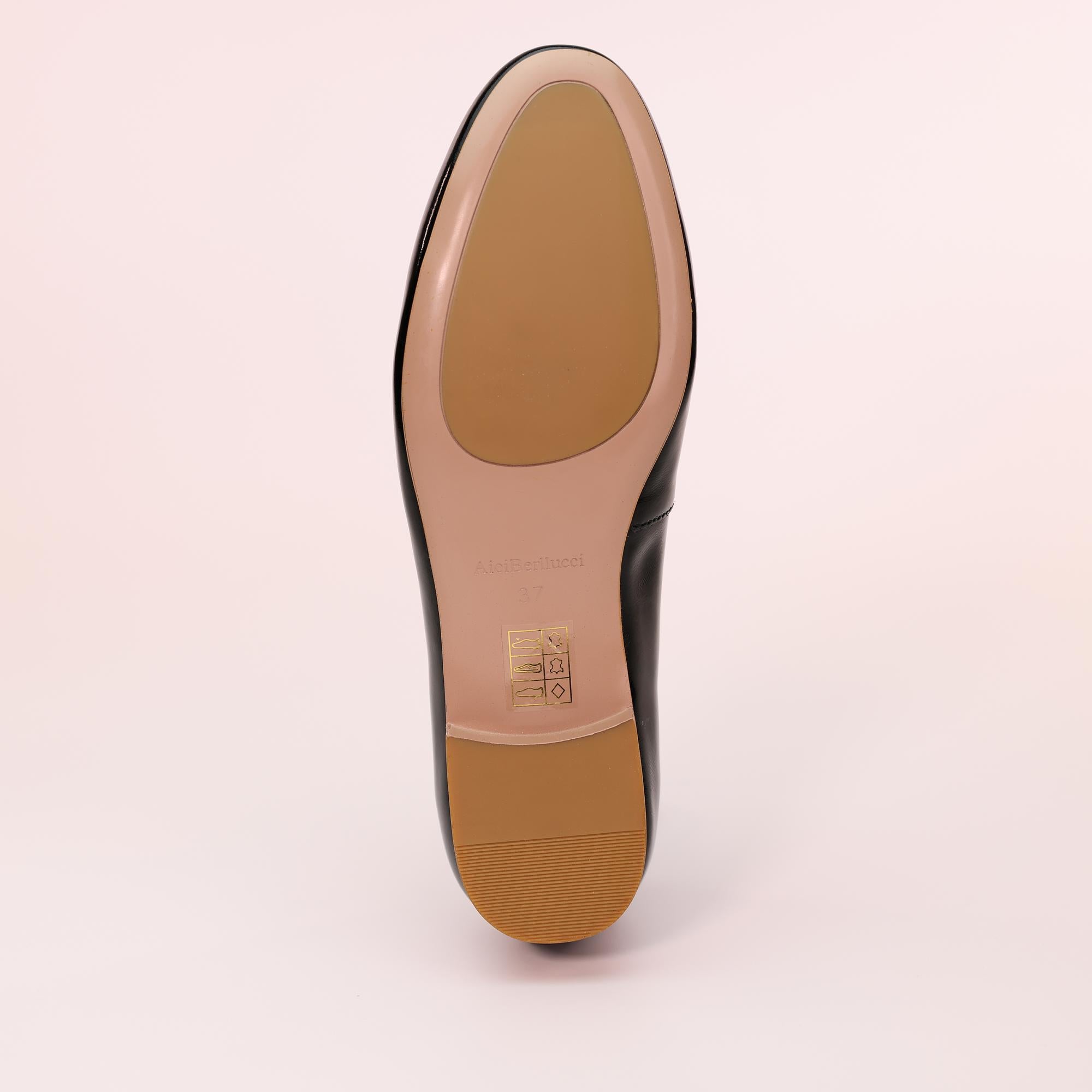 AiciBerllucci Black Patent Leather upper  and Sheepskin lining- Prime-Women's Leather Loafer- Sleek Loafers Slip on Shoes-Casual Flat Shoes